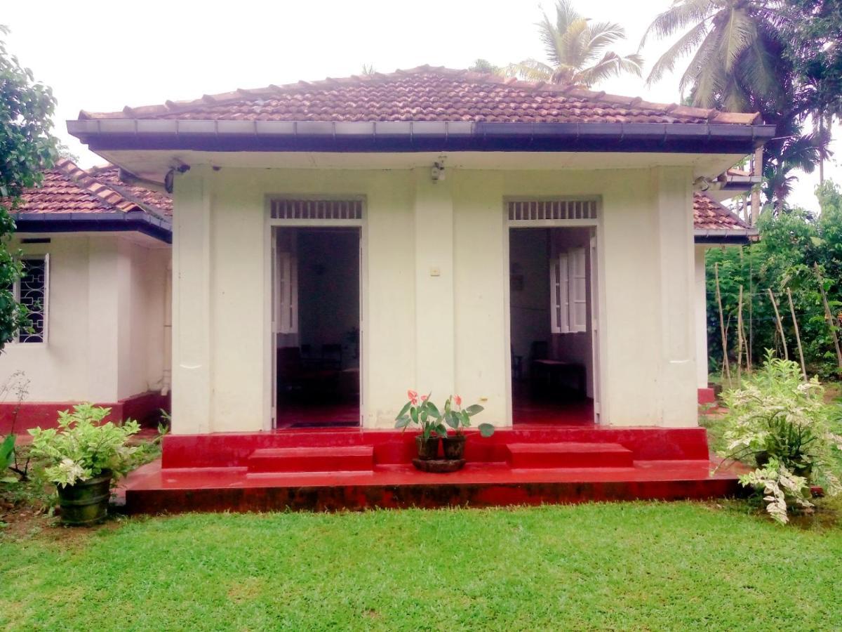 Kasland Bungalow Villa Hikkaduwa Exterior foto